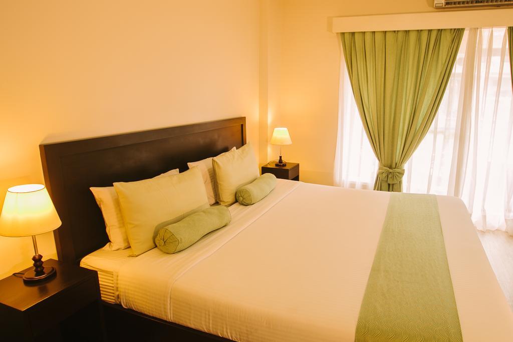 Subic Coco Hotel Olongapo Exterior photo